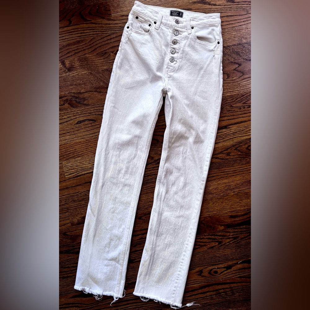 Cute Abercrombie and Fitch White Ultra High Rise Straight Jeans Size 00 or 24s
